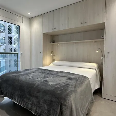 Sea Views شقة بلاتجا ذارو