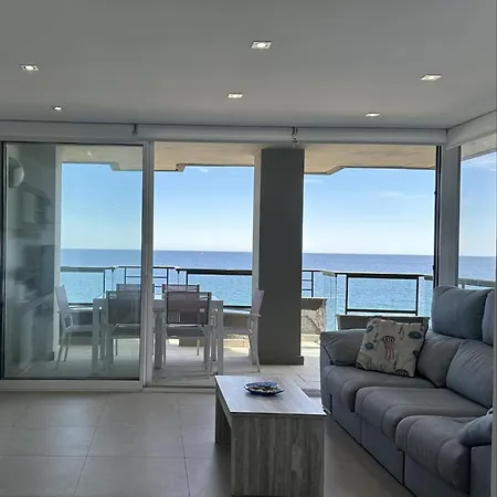 アパート Lets Holidays Sea Views *